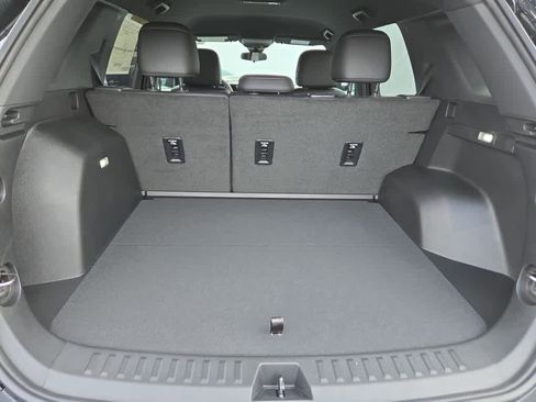 New 2026 Chevrolet Equinox LT w/ Convenience Package II image 34