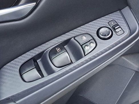 Used 2022 Nissan Sentra S FWD image 19