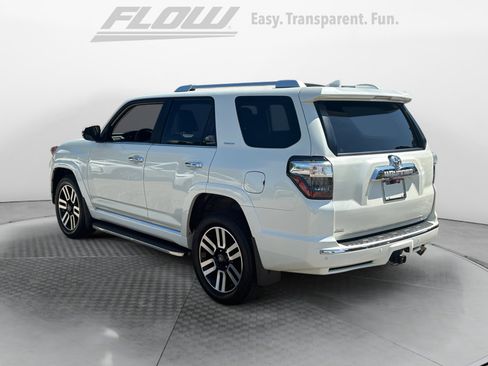 Used 2022 Toyota 4Runner Limited AWD/4WD image 6