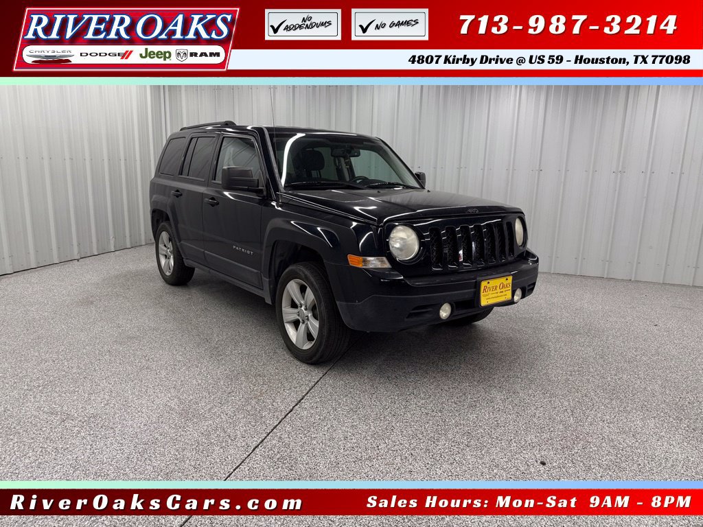 Used 2013 Jeep Patriot Latitude FWD image 1