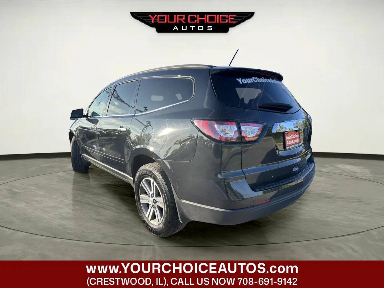 Used 2015 Chevrolet Traverse LT FWD image 3