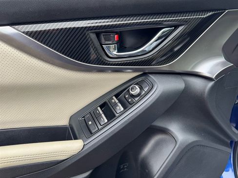 Used 2017 Subaru Impreza 2.0i Limited image 10