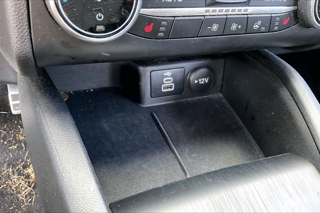 Used 2024 Ford Escape ST-Line AWD/4WD image 15