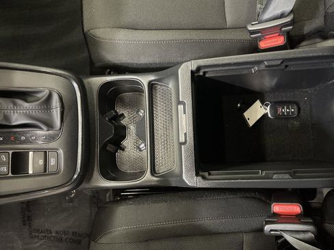Used 2024 Honda CR-V LX image 20