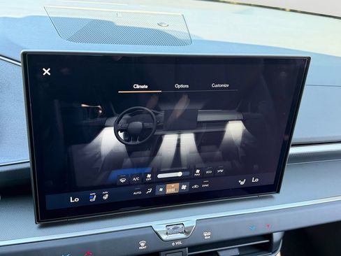New 2026 Lexus ES 500e AWD/4WD image 19