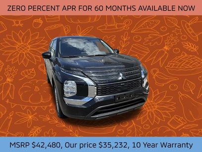 New 2025 Mitsubishi Outlander ES