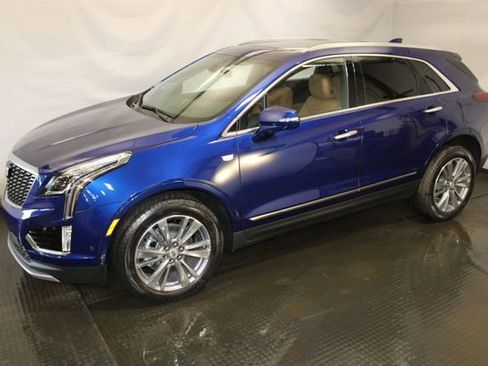 New 2026 Cadillac XT5 Premium Luxury w/ Driver Assist Package AWD/4WD image 2