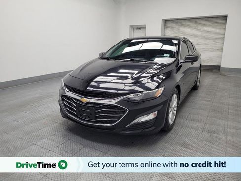 Used 2021 Chevrolet Malibu LT FWD image 1