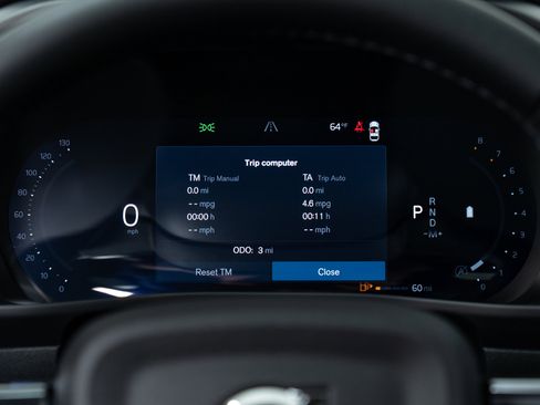 New 2026 Volvo XC40 B5 Plus w/ Protection Package Premier image 18