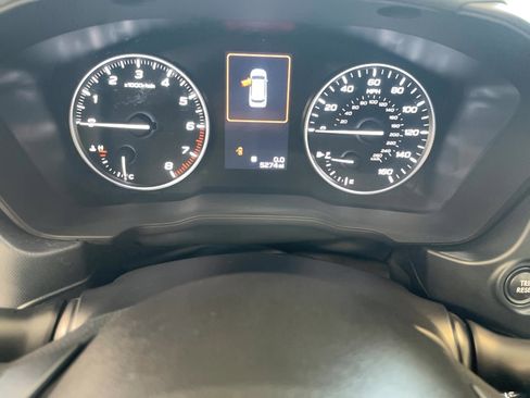 Used 2025 Subaru Forester Limited image 13