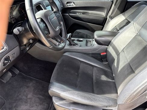 Used 2018 Dodge Durango GT image 23