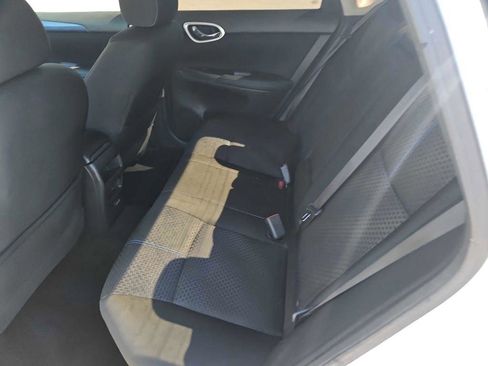 Used 2018 Nissan Sentra SR w/ SR Midnight Edition Package FWD image 23