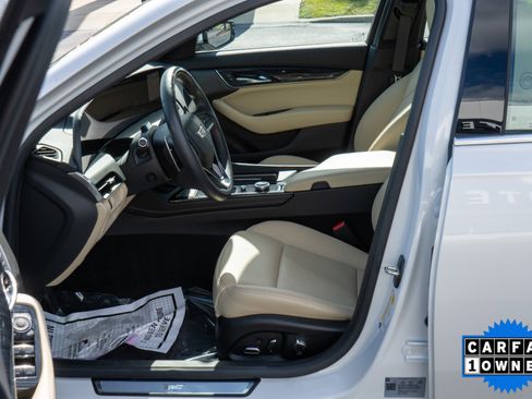 Used 2025 Cadillac CT5 Premium Luxury image 19