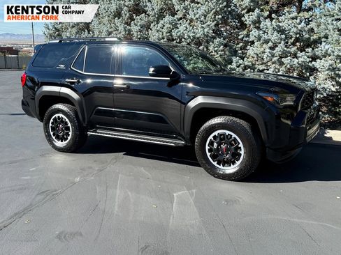 Used 2025 Toyota 4Runner TRD Off-Road image 12