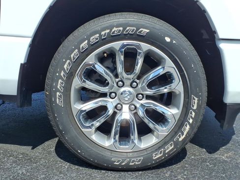 Certified 2023 RAM 1500 Laramie AWD/4WD image 9