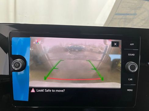 New 2026 Volkswagen Jetta SE image 17