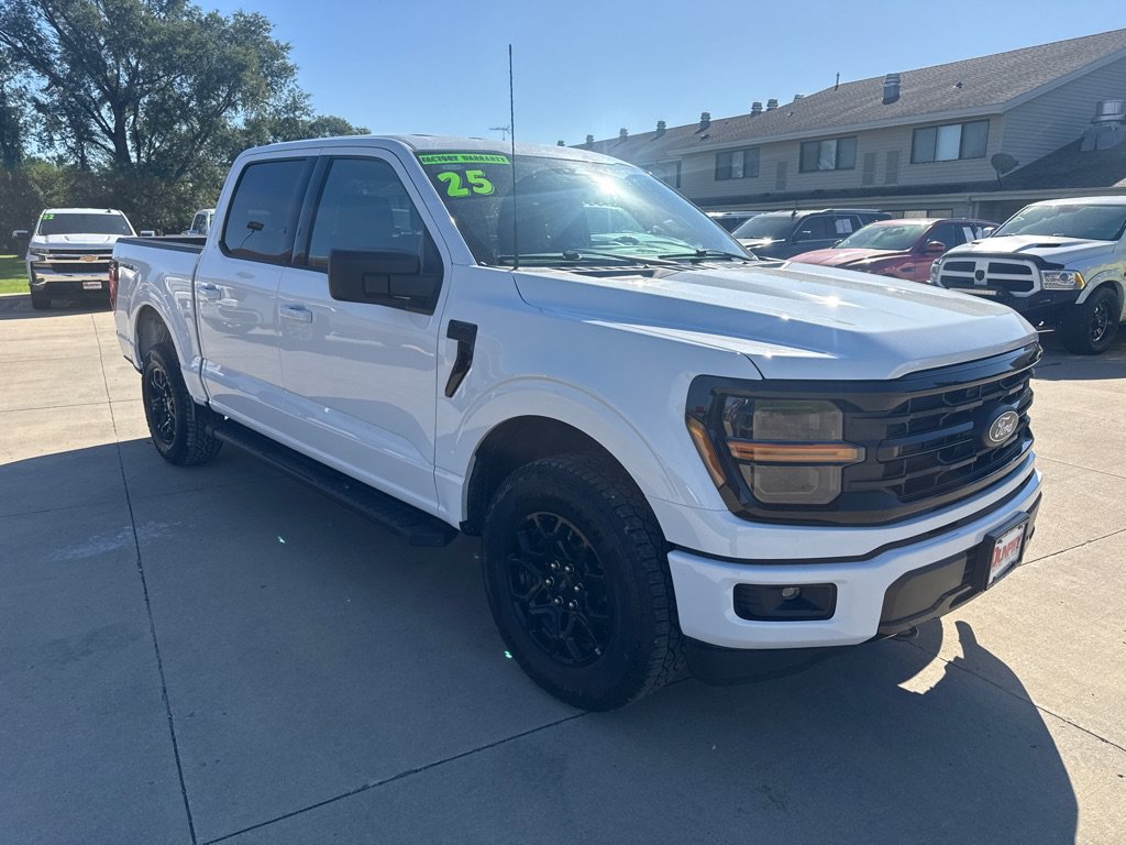 Used 2025 Ford F150 XLT w/ Equipment Group 301A Standard AWD/4WD image 7
