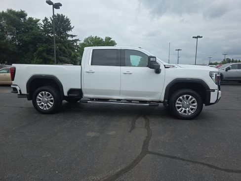 Used 2024 GMC Sierra 3500 Denali w/ Denali Reserve Package AWD/4WD image 16