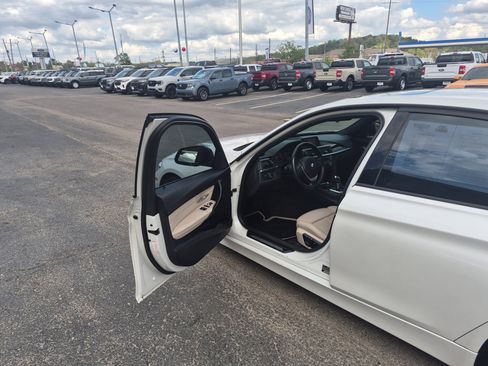 Used 2014 BMW 328i Sedan image 8