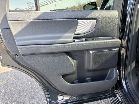 New 2026 Ford Expedition Active AWD/4WD image 19