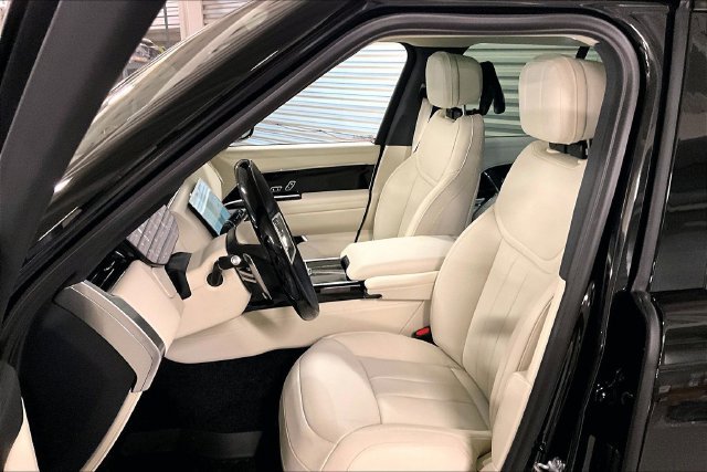 New 2026 Land Rover Range Rover SE AWD/4WD image 8