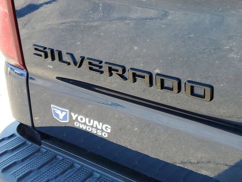 Used 2023 Chevrolet Silverado 1500 LT Trail Boss w/ Protection Package image 32