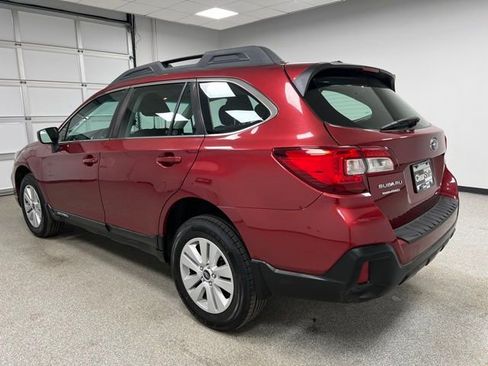 Used 2018 Subaru Outback 2.5i AWD/4WD image 7