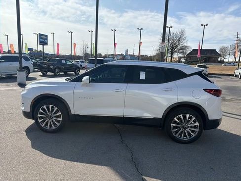 Used 2023 Chevrolet Blazer Premier w/ Driver Confidence II Package image 6