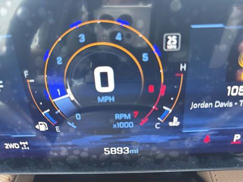 Used 2026 Chevrolet Equinox ACTIV w/ Convenience Package III AWD/4WD image 12