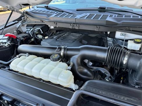 Used 2023 Ford F150 XLT AWD/4WD image 23