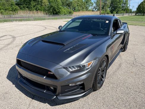 Used 2015 Ford Mustang GT Premium w/ GT Performance Package RWD image 69