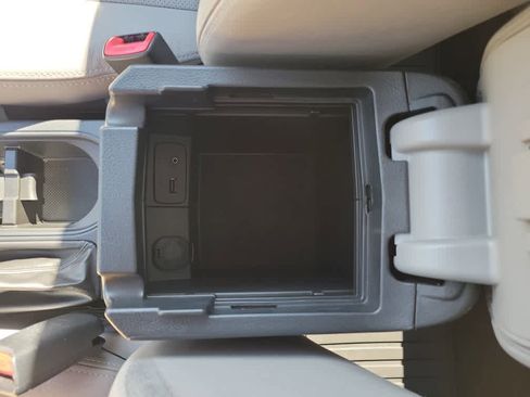Used 2015 Subaru Forester 2.5i Touring w/ Eyesight & Navigation System AWD/4WD image 21