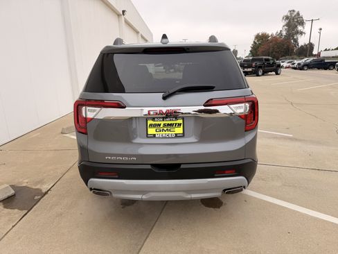 Used 2020 GMC Acadia SLT w/ Trailering Package image 11