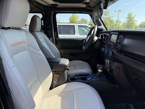 Used 2023 Jeep Gladiator Mojave w/ LED Lighting Group AWD/4WD image 16