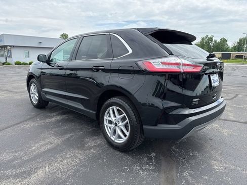 Used 2023 Ford Edge SEL w/ Convenience Package AWD/4WD image 2