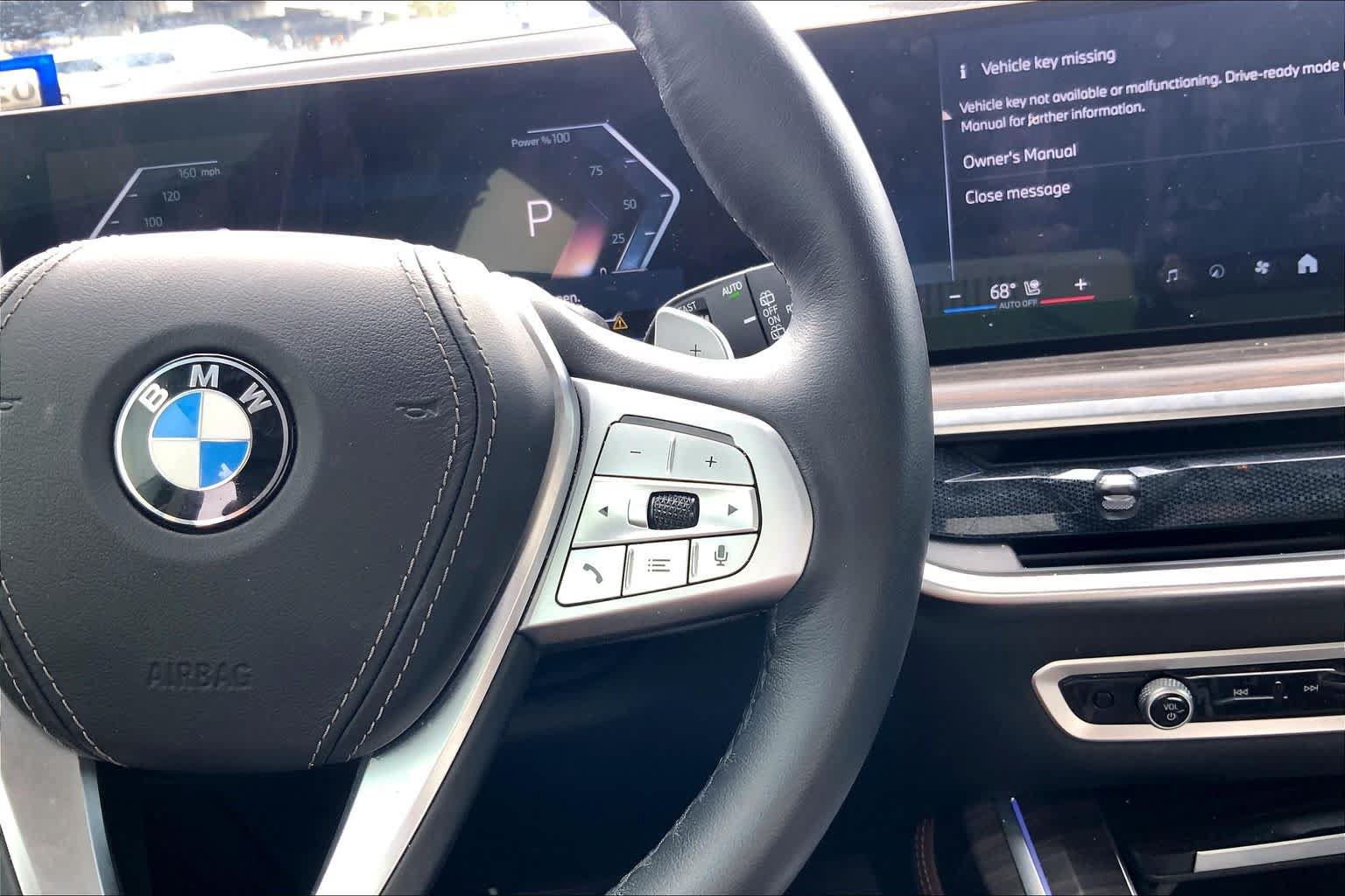 Used 2024 BMW X7 xDrive40i AWD/4WD image 25