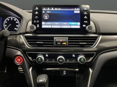 Used 2020 Honda Accord Sport image 7