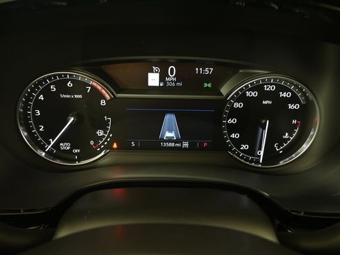 Used 2024 Cadillac XT6 Premium Luxury image 26