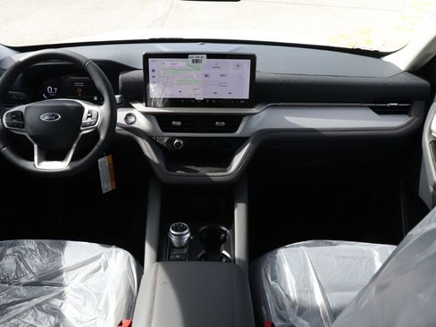 New 2026 Ford Explorer Active AWD/4WD image 12