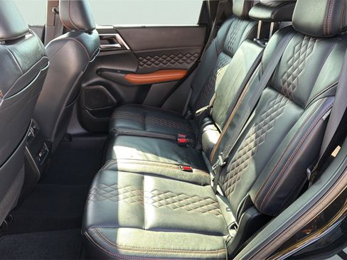 Used 2023 Mitsubishi Outlander SEL 40th Anniversary image 23