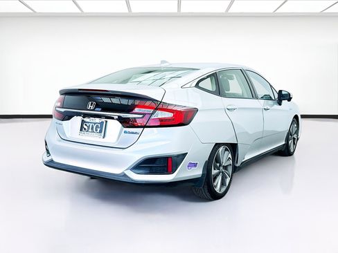 Used 2018 Honda Clarity Plug-In Hybrid image 4
