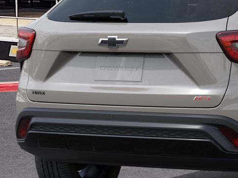 New 2026 Chevrolet Trax RS image 14