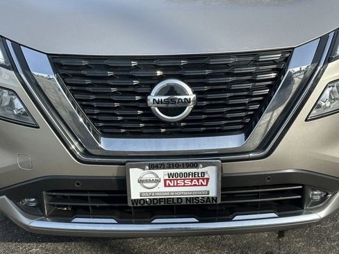 Used 2021 Nissan Rogue Platinum image 7