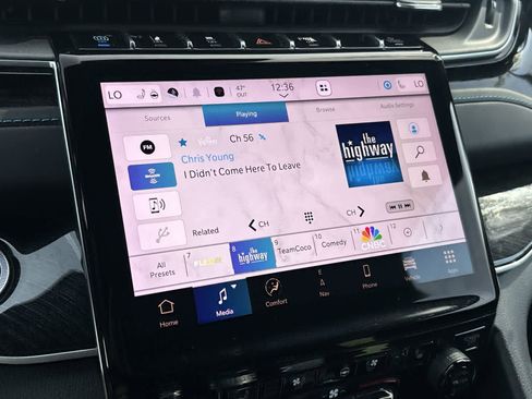 Used 2022 Jeep Grand Cherokee Trailhawk w/ Advanced Protech Group II image 16