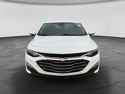 Used 2024 Chevrolet Malibu LT FWD image 3