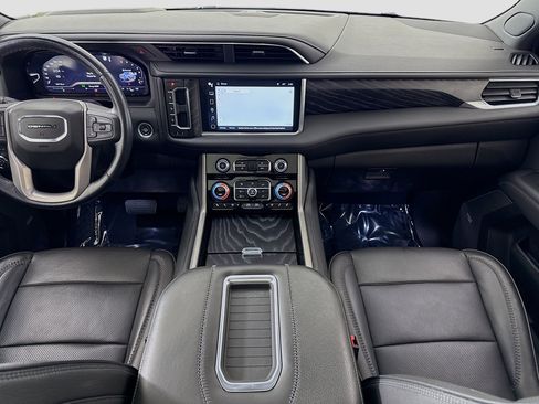 Used 2022 GMC Yukon Denali image 25