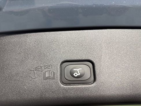 New 2026 Lincoln Nautilus Premier w/ Jet Appearance Package image 27