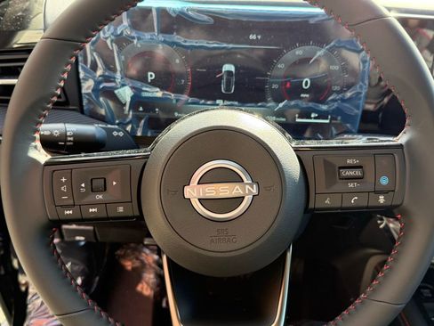 New 2026 Nissan Kicks SR w/ Cold Weather Package image 8