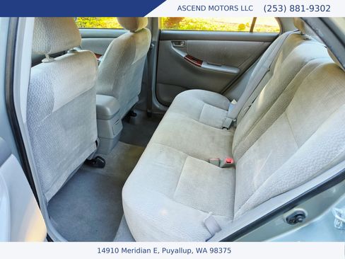 Used 2004 Toyota Corolla LE FWD image 10