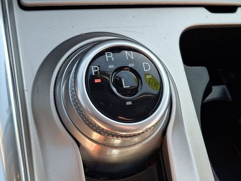 Certified 2022 Ford Explorer XLT w/ Equipment Group 202A image 16